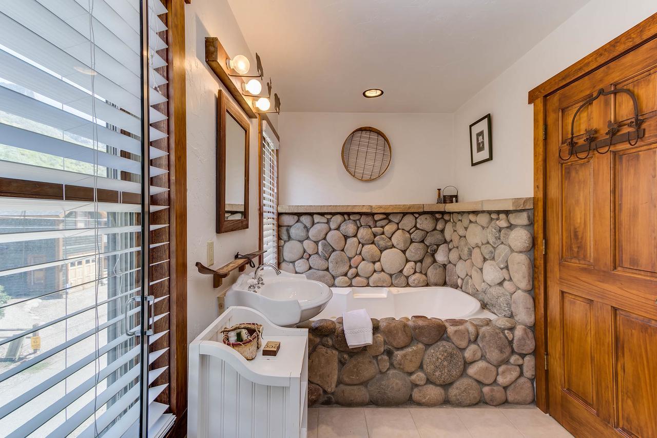 Minturn Inn Exteriér fotografie